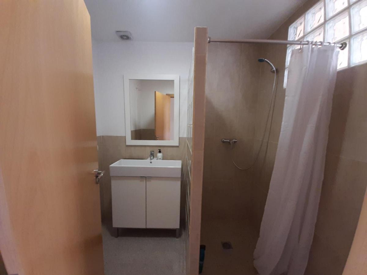 Apartamentos La Creu บาเญเรส เด มาริโอลา ภายนอก รูปภาพ