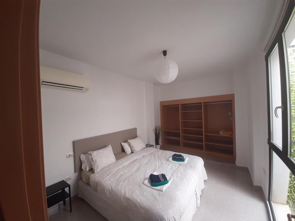 Apartamentos La Creu บาเญเรส เด มาริโอลา ภายนอก รูปภาพ