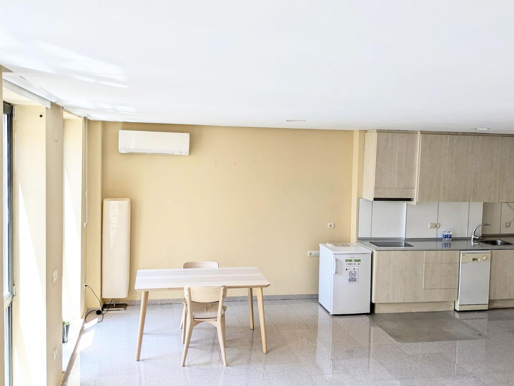 Apartamentos La Creu บาเญเรส เด มาริโอลา ภายนอก รูปภาพ