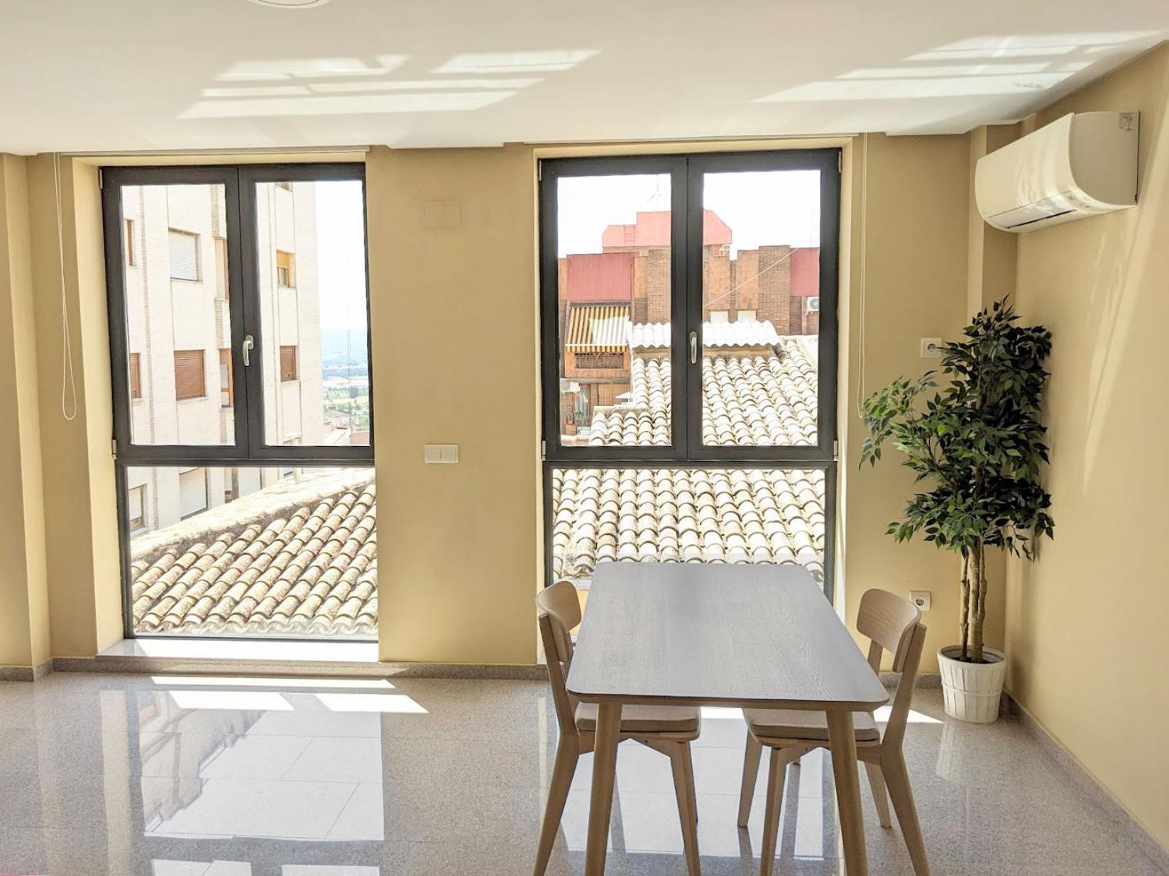 Apartamentos La Creu บาเญเรส เด มาริโอลา ภายนอก รูปภาพ